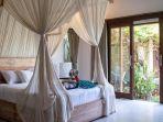 ratna-private-villa.jpg