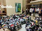 ratusan-koper-jemaah-embarkasi-solo-yang-ditolak-bandara-jeddah-kamis-1472022.jpg
