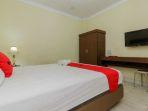 reddoorz-malalayang-2-manado.jpg