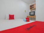 reddoorz-near-gajah-mada-pontianak.jpg