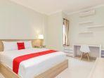 reddoorz-premium-near-ragunan-zoo-2-gambar.jpg