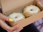 regal-tiramisu-donat-di-kalis-donuts.jpg