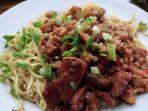 rekomendasi-bakmi-enak-di-malang-buat-sarapan-lokasi-dekat-hotel-dan-tempat-sewa-motor.jpg