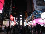 ribuan-orang-di-times-square.jpg