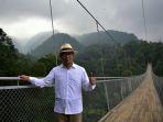 ridwan-kamil-kunjungi-jembatan-gantung-situgunung.jpg
