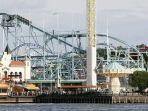 roller-coaster-di-swedia-jatuh.jpg