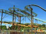 rollercoaster-twister.jpg