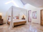 royal-villa-jepun.jpg