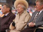royal-visit-queen-elizabeth-ii.jpg