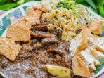 rujak-cingur-achmad-jais.jpg