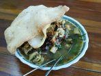 rujak-soto-khas-banyuwangi.jpg