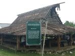 rumah-adat-sasadu_20180212_162416.jpg