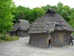 rumah-suku-ainu.jpg