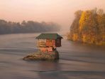 rumah-terkecil-di-serbia_20180214_210514.jpg