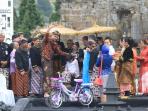 ruwatan-anak-gimbal_20160809_144228.jpg
