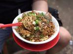 sajian-kuliner-mie-ayam-mang-oyo-depok.jpg