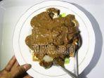 sajian-rujak-cingur-di-depot-rujak-pojok-kota-malang.jpg