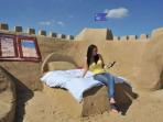 Sand Hotel - Mengagumkan! Inilah Hotel Pertama yang 100% Terbuat dari Pasir Pantai