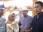 sandiaga-uno-di-toko-kue-tradisional-nabila.jpg