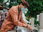 sandiaga-uno-saat-meninjau-lokasi-vaccine-drive-thru-di-waterbom-bali.jpg