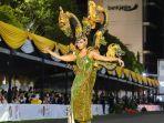 sarah-tumiwa-turut-memeriahkan-jember-fashion-carnaval-2022-di-jember-2.jpg