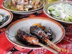 sate-buntel-mbok-galak-menu-favorit-joko-widodo.jpg
