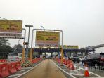 sejumlah-kendaraan-roda-empat-antre-di-gerbang-tol-cililitan-tol-jagorawi-jakarta-timur.jpg