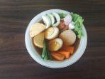 selat-solo-satu-menu-makan-enak-dari-warung-mb-hana-sukoharjo-jawa-tengah.jpg