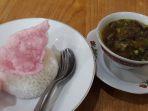 semangkuk-soto-padang-h-sutan-mangkuto.jpg