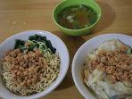 seporsi-mie-ayam-sunja.jpg