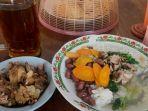 seporsi-sop-senerek-pak-parto-dan-koyor.jpg