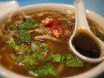 seporsi-soto-ayam-enak-di-banyuwangi-jawa-timur-buat-menu-sarapan.jpg