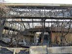 sisa-kandang-kera-yang-terbakar-di-kebun-binatang-krefeld-jerman.jpg