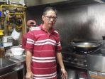 sosok-rudianto-pemilik-pempek-megaria-di-area-kompleks-bioskop-metropole-menteng.jpg