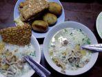 soto-ayam-di-gerai-soto-gading-1.jpg