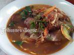 soto-mie-bogor-mang-chois-di-kawasan-ciwaringin-bogor-tengah-kota-bogor.jpg