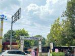 suasana-di-area-depan-sentra-kuliner-ki-gede-sebayu-depan-sman-1-slawi-kabupaten-tegal.jpg