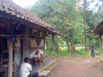 suasana-di-kampung-balemalang-di-desa-balagedog.jpg