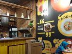 suasana-di-warunk-publik.jpg
