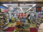suasana-toko-obat-di-jepang.jpg