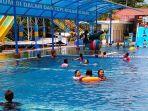 suasana-waterboom-di-pacet-mini-park.jpg