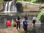suasana-wisata-pinggir-sungai-dan-kuliner-di-bromonilan-dan-pari-sewu.jpg