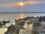 sunset-di-pantai-santolo-garut.jpg