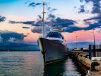 superyacht-gambar.jpg