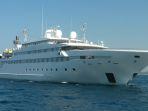 superyacht-lauren-l.jpg