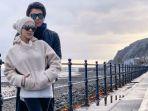 syahrini-dan-reino-barack-saat-liburan-di-london.jpg