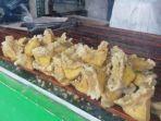 tahu-aci-matang-di-lapak-ikbal-iqro-jalan-ks-tubun-slawi-kabupaten-tegal-sabtu-1522020.jpg