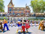 taman-bermain-disneyland-resort.jpg
