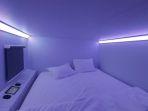tampilan-kamar-tipe-earth-double-di-hotel-kapsul-bobobox-paskal-kota-bandung.jpg