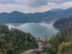 telaga-ngebel-ponorogo.jpg